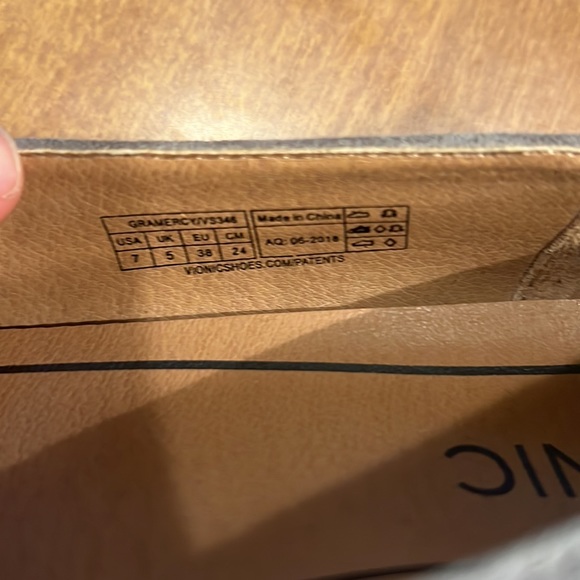 Vionic flats - Picture 5 of 5